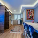 Aparthotel Galata Hill 3*
